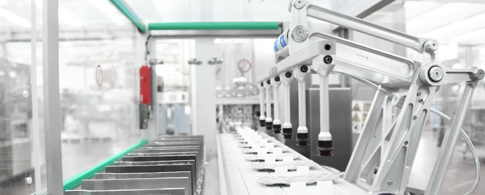 INTEGRA 320_feeding detail_blister packaging line