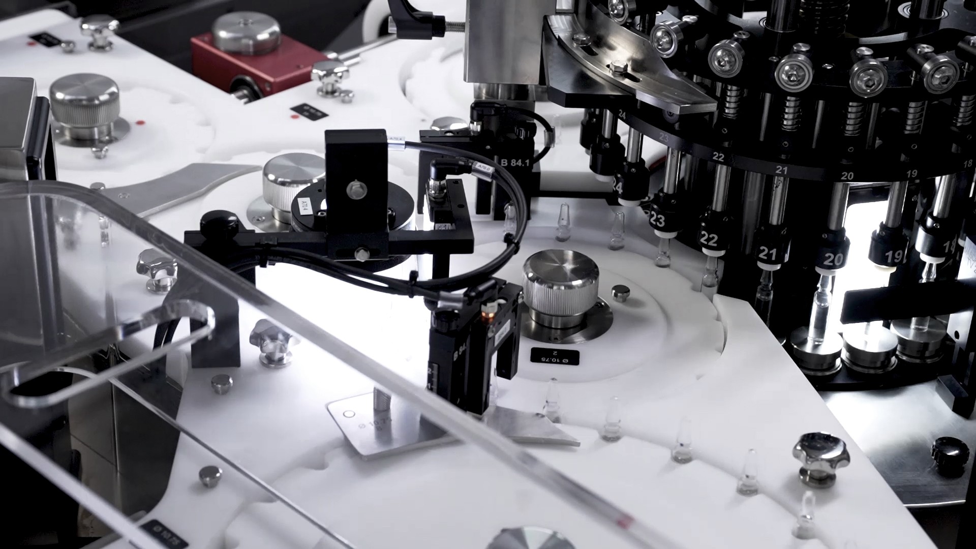 RS1 - inspection and leak test machine detail