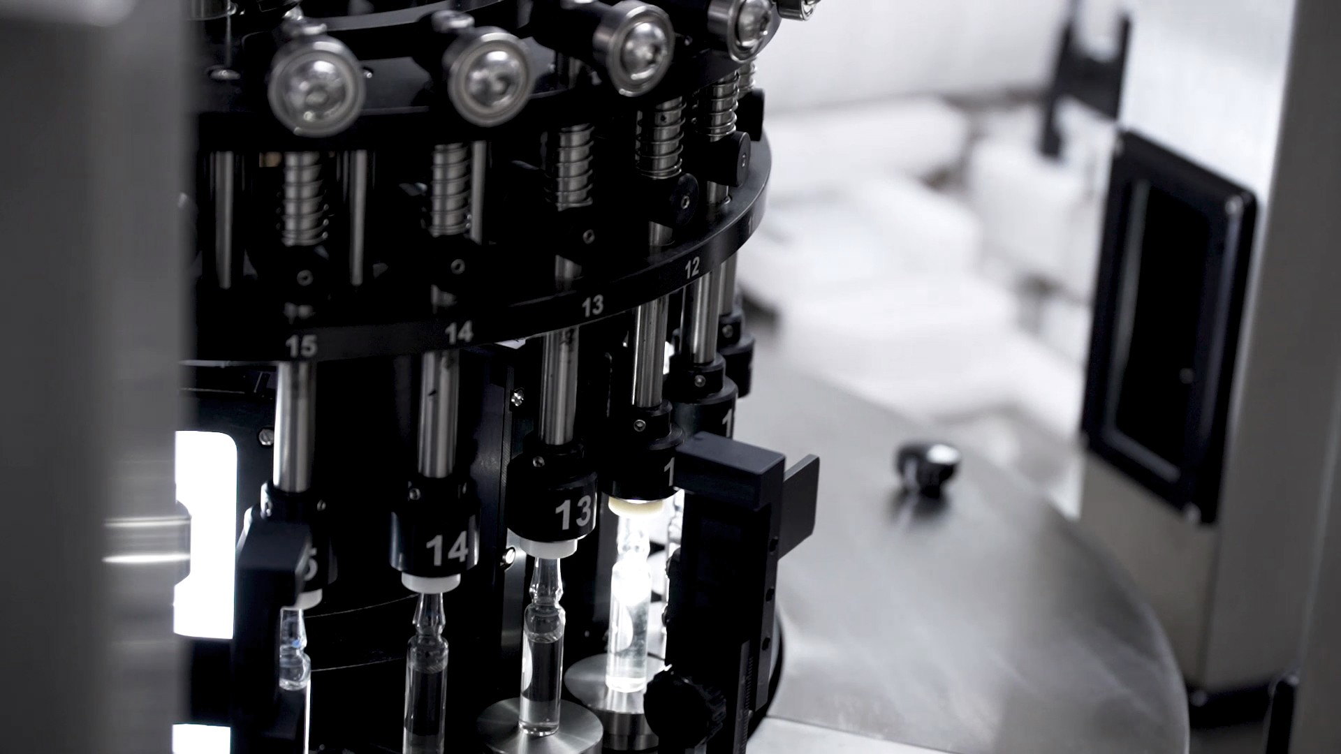 RS1 - inspection and leak test machine detail